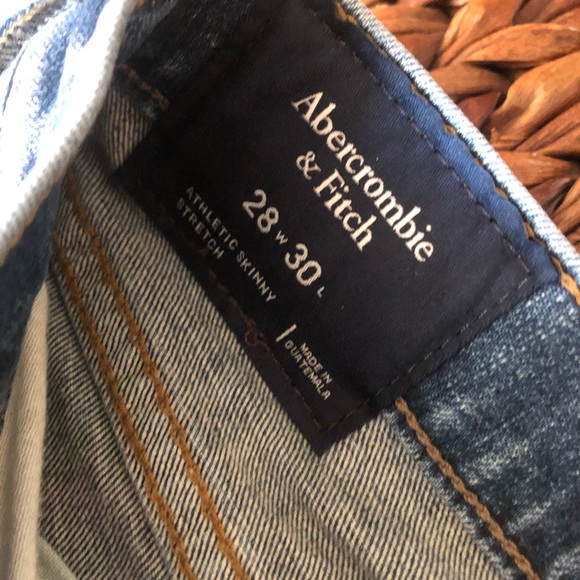 Abercrombie and Fitch Athletic Skinny jeans - Picture 3 of 5